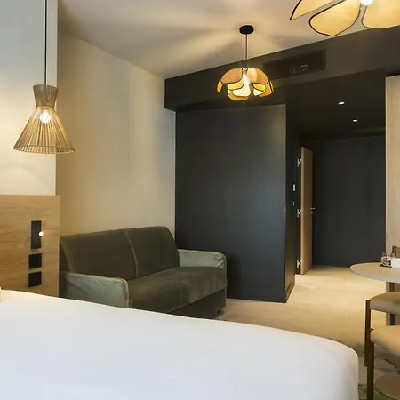Mercure Centre Arenes * Nîmes