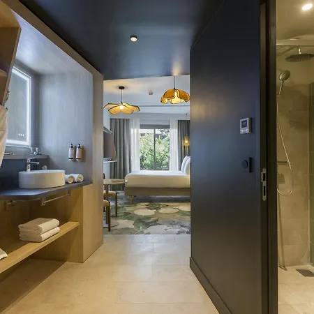 Mercure Centre Arenes * Nîmes